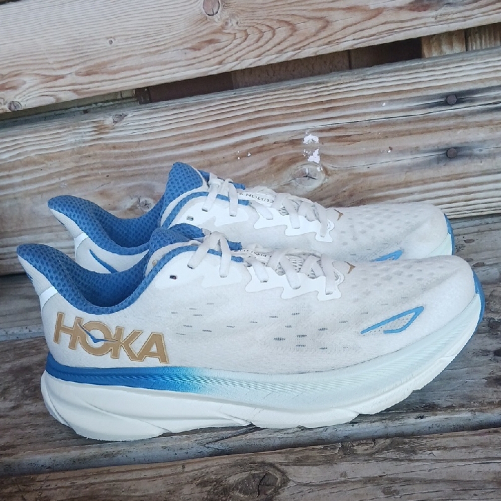 Hoka Clifton 9 White and Blue Sneakers with Gold Logo - Picture 3 of 14